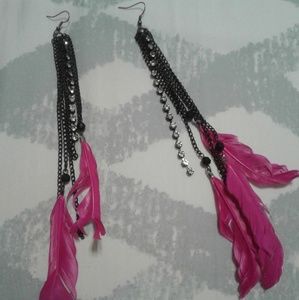 Gorgeous FEATHER earrings